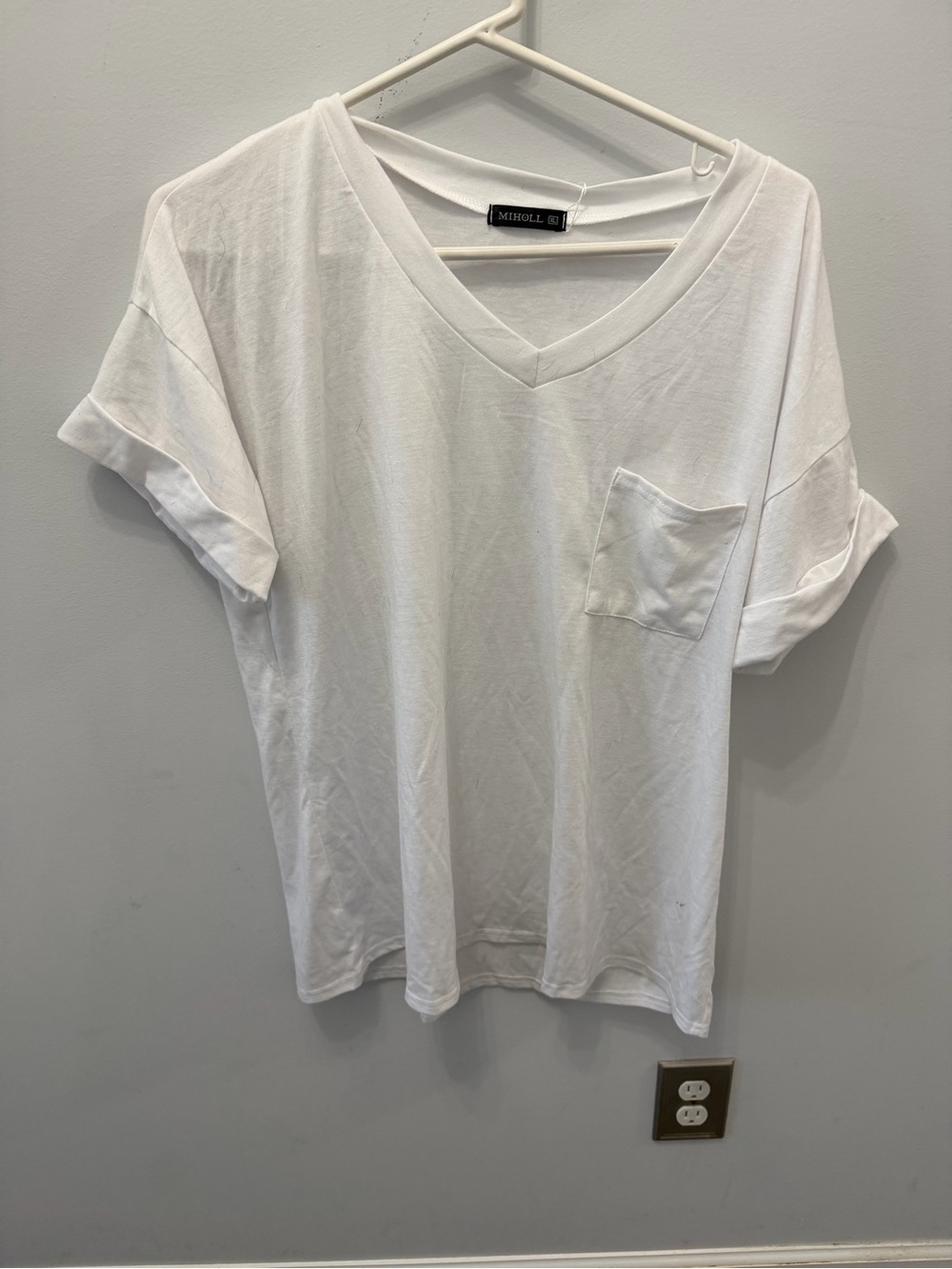MINKPINK Relaxed V-Neck Pocket Tee in White